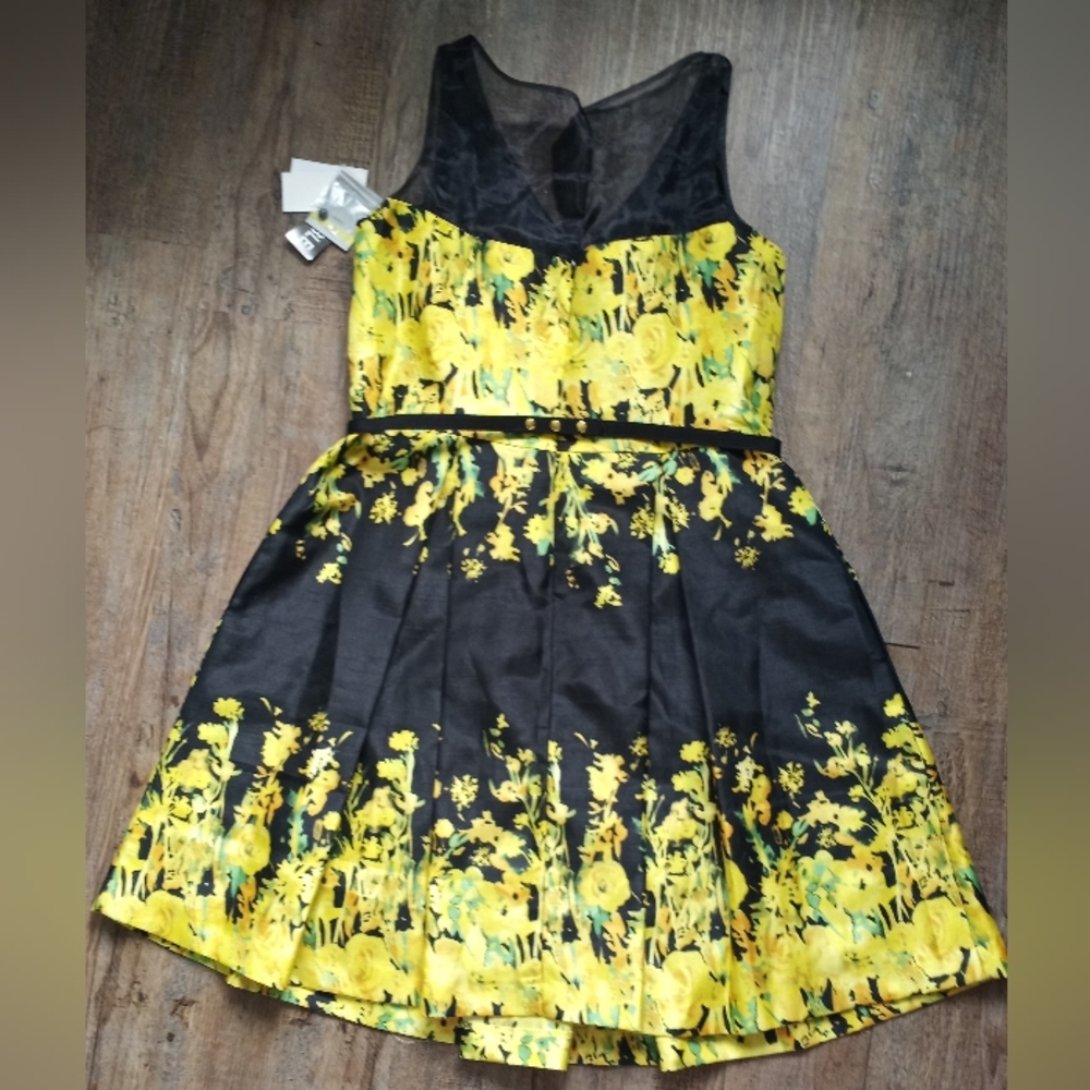 Danny & Nicole Black & Yellow Floral Dress Size 14 - Picture 3 of 6